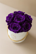 Carica l&#39;immagine nel visualizzatore di Gallery, The White Gold Collection - Roses Purple
