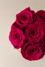 Carica l&#39;immagine nel visualizzatore di Gallery, The White Gold Collection - Roses Merlot
